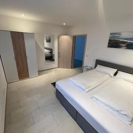 Ferienwohnung Piya 4 Apartamento *